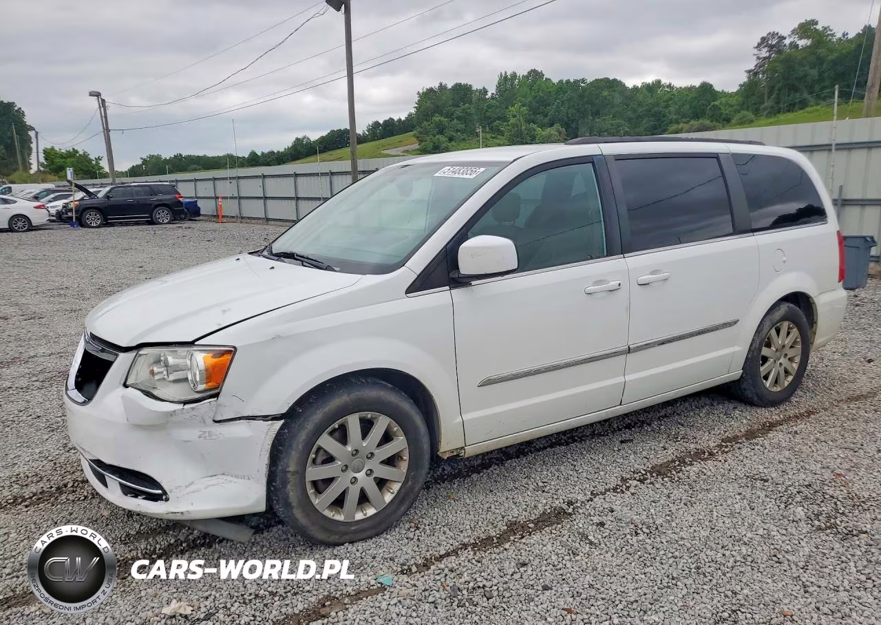 2016 Chrysler Town & Country Touring – zdjęcie 1 z 14