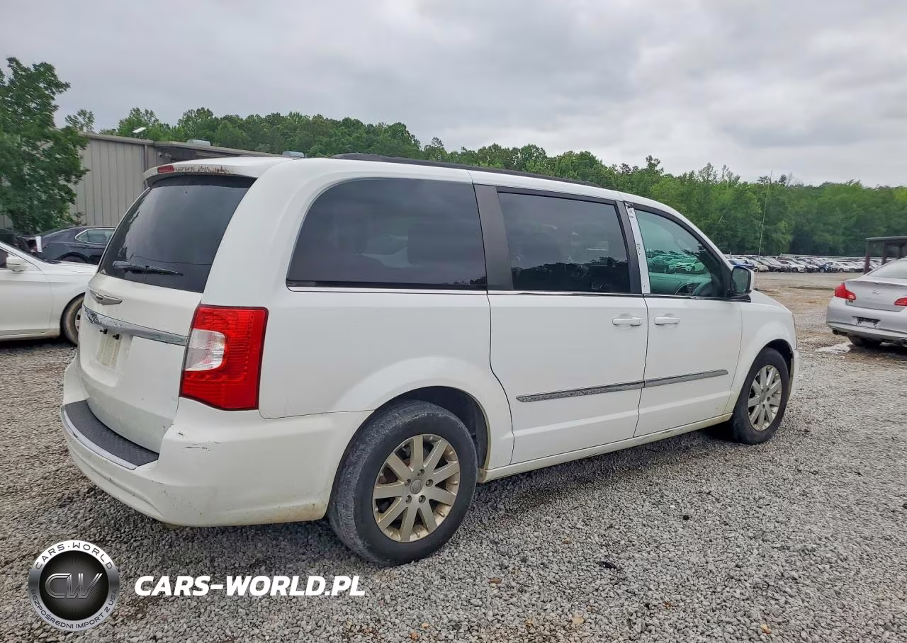 2016 Chrysler Town & Country Touring VIN:2C4RC1BG8GR298361 - 3