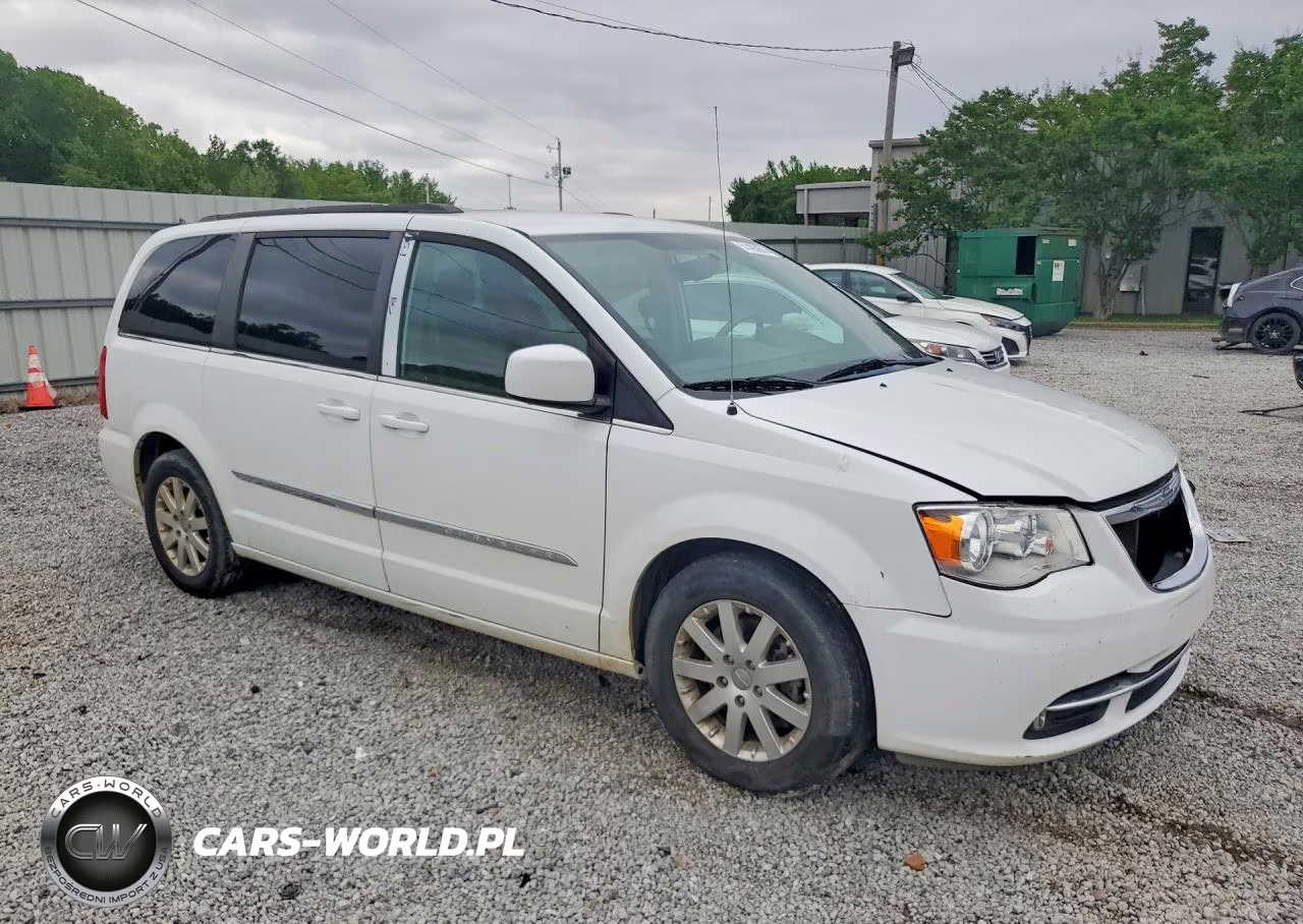 2016 Chrysler Town & Country Touring VIN:2C4RC1BG8GR298361 - 4