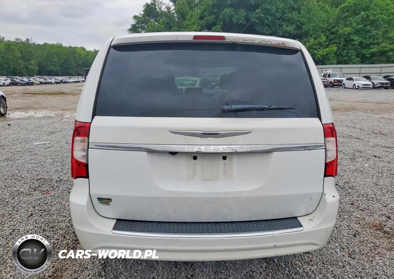 2016 Chrysler Town & Country Touring VIN:2C4RC1BG8GR298361 - 6