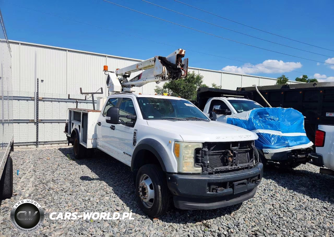 2017 Ford F-550 Super Duty - Dual Rear Wheel VIN:1FD0W5HT0HEB92525 - 4