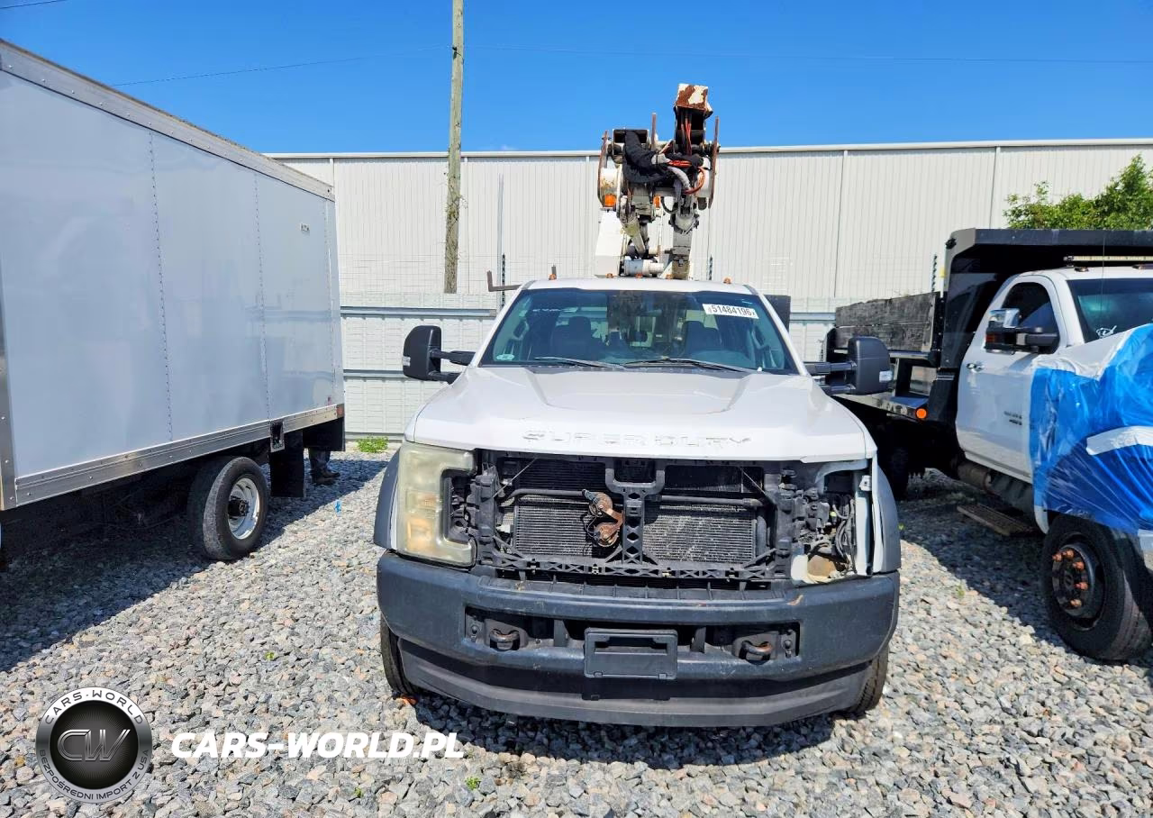 2017 Ford F-550 Super Duty - Dual Rear Wheel VIN:1FD0W5HT0HEB92525 - 5