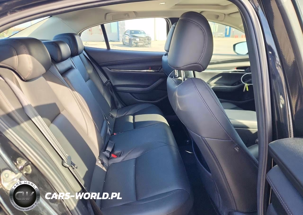 2022 Mazda 3 Preferred VIN:3MZBPACLXNM301845 - 10