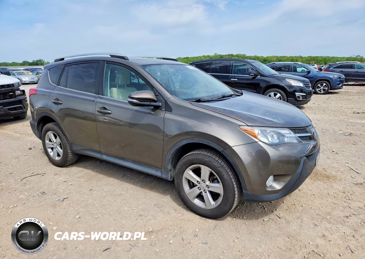 2013 Toyota Rav4 Xle VIN:2T3WFREV1DW007932 - 4