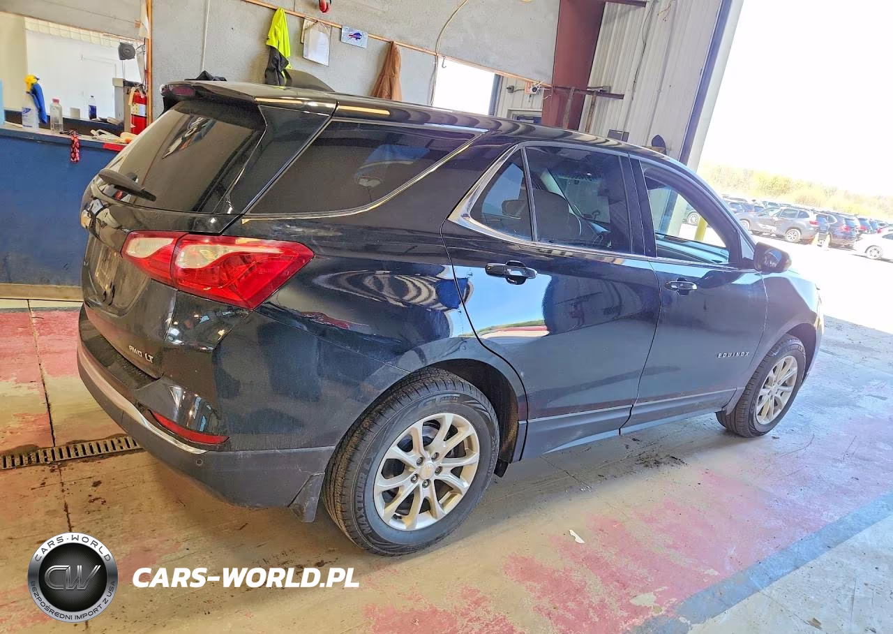 2018 Chevrolet Equinox Lt VIN:2GNAXSEV8J6347625 - 3