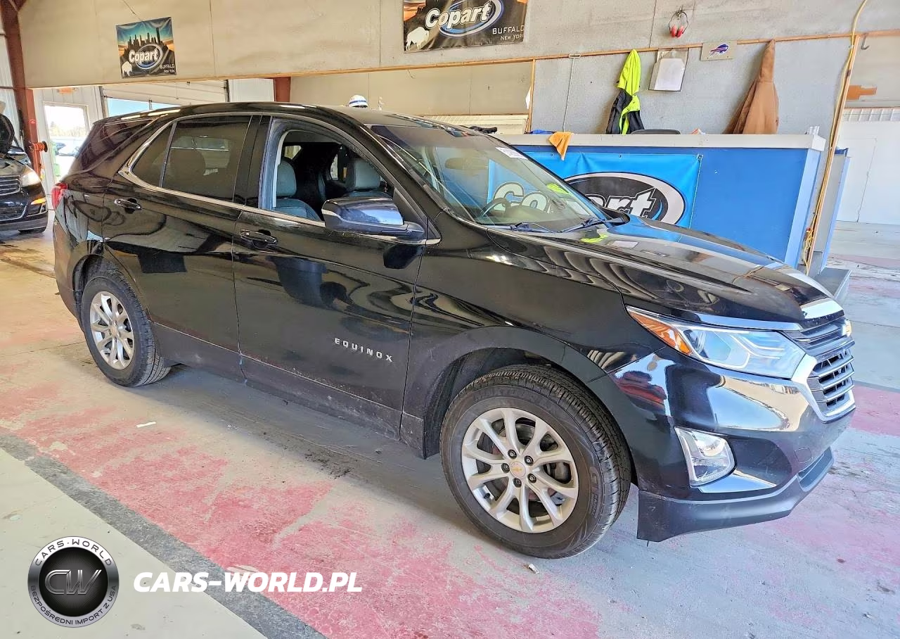 2018 Chevrolet Equinox Lt VIN:2GNAXSEV8J6347625 - 4