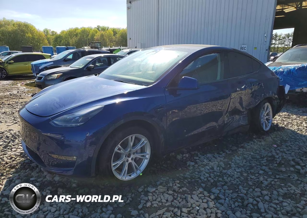 2023 Tesla Model Y – zdjęcie 1 z 13