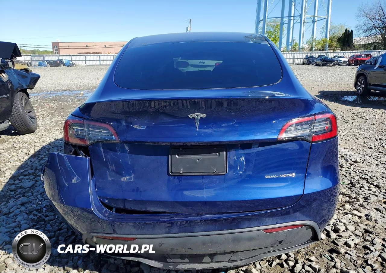 2023 Tesla Model Y VIN:7SAYGAEE0PF774434 - 6
