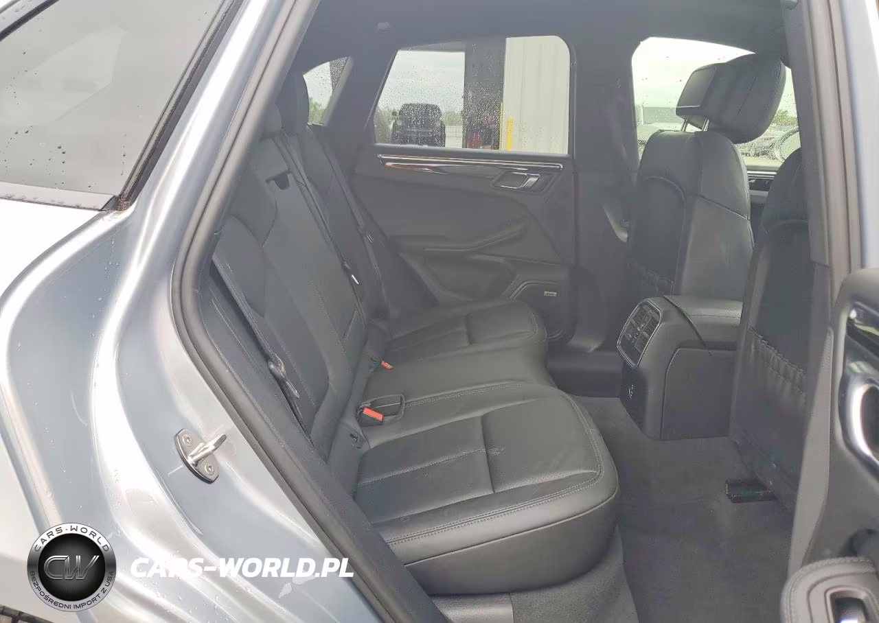 2021 Porsche Macan VIN:WP1AA2A52MLB16696 - 11