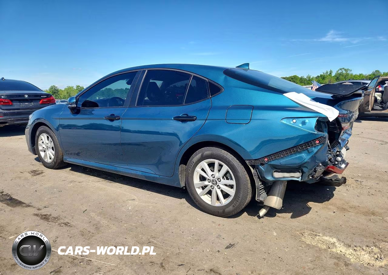 2025 Toyota Camry Le VIN:4T1DAACK9SU152755 - 2