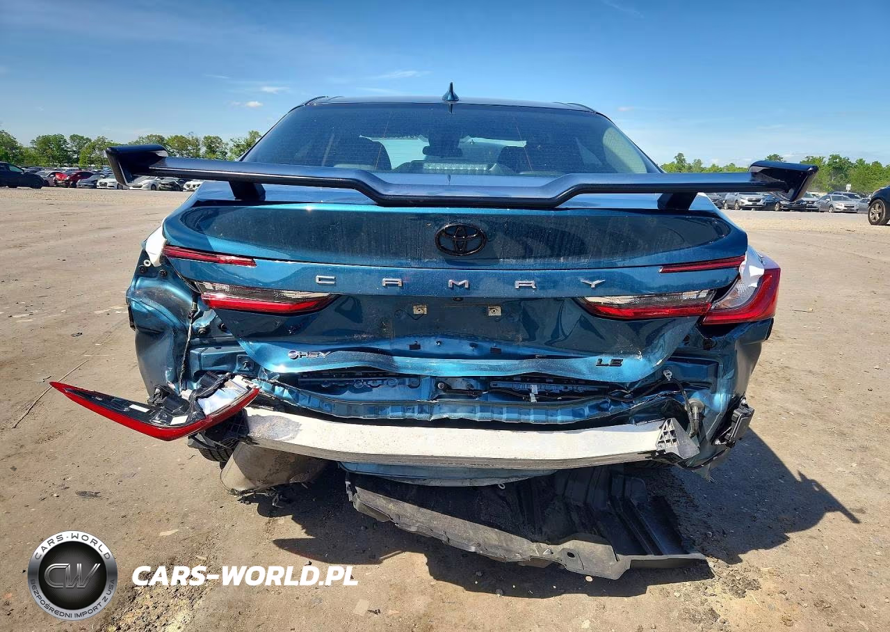 2025 Toyota Camry Le VIN:4T1DAACK9SU152755 - 6