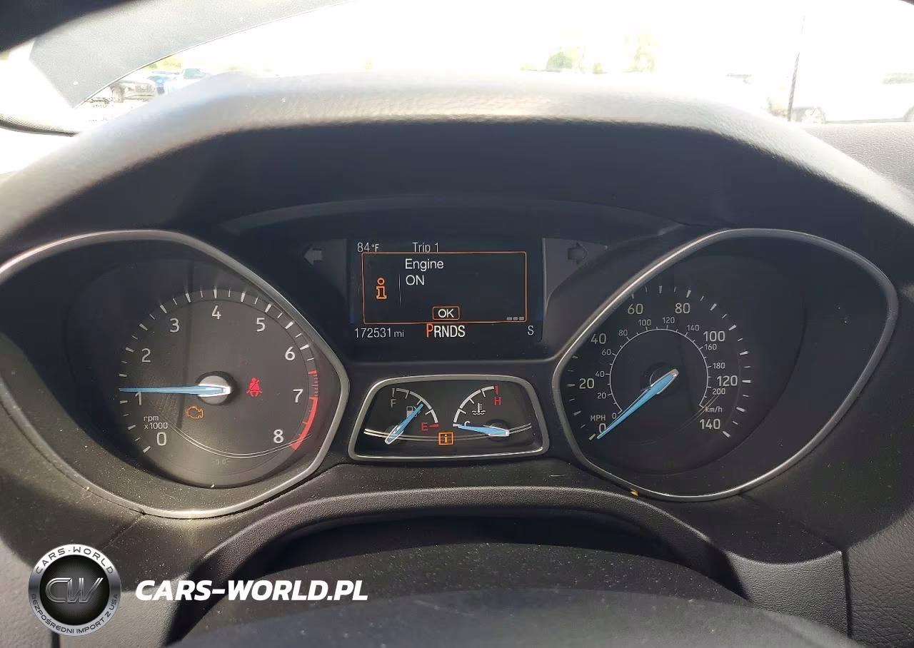 2015 Ford Focus Se VIN:1FADP3F22FL385307 - 9