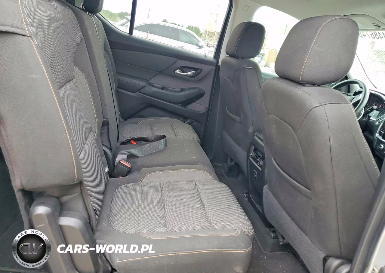 2018 Chevrolet Traverse Ls VIN:1GNERFKW1JJ106346 - 11