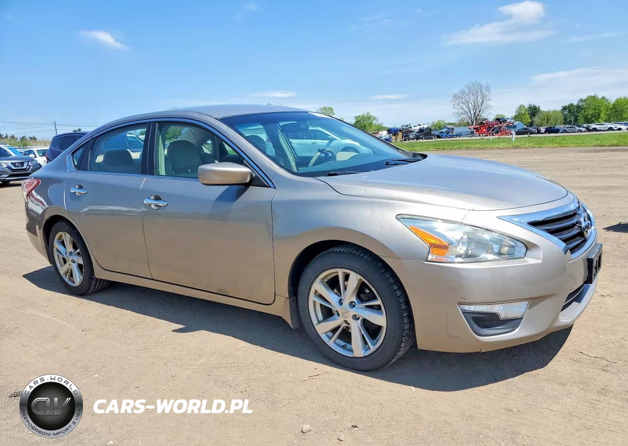 2013 Nissan Altima 2.5 VIN:1N4AL3AP1DC209234 - 4