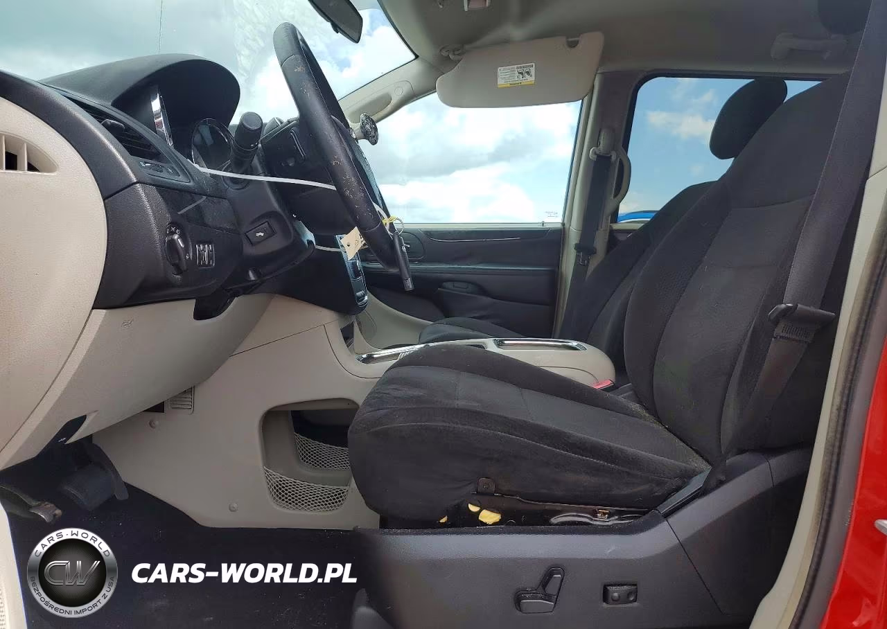 2012 Dodge Grand Caravan Crew VIN:2C4RDGDG5CR296901 - 7