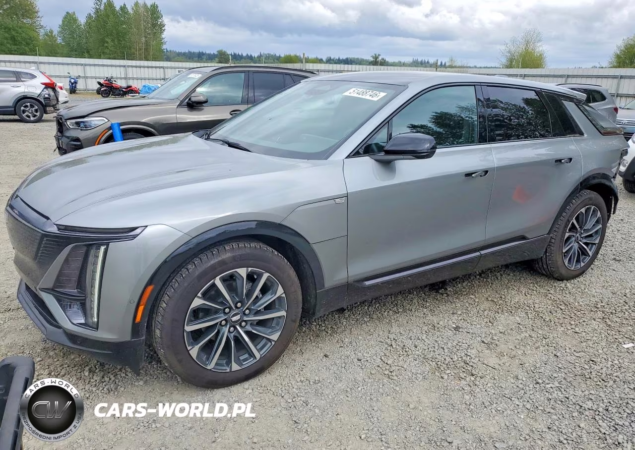 2025 Cadillac Lyriq Sport