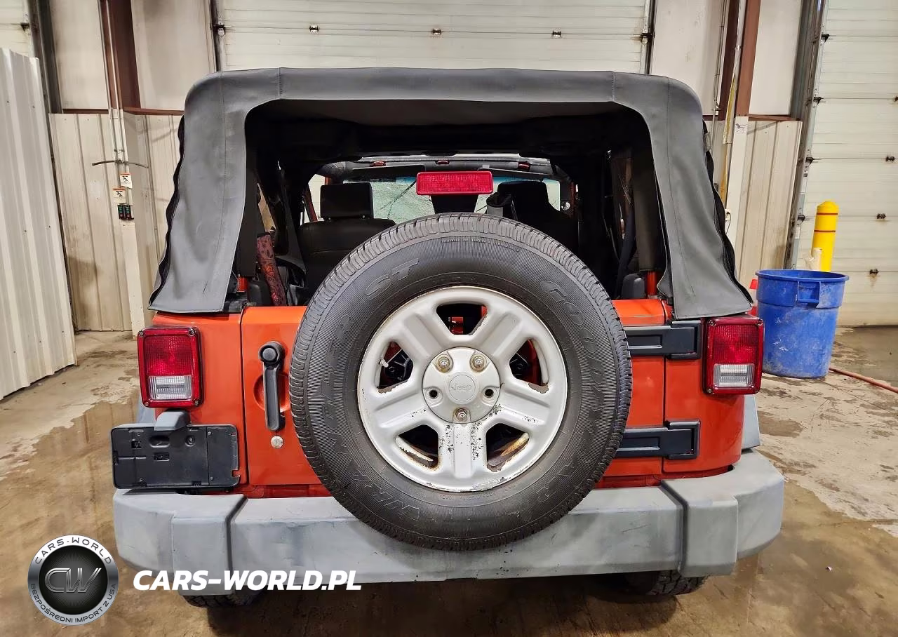 2009 Jeep Wrangler X VIN:1J4FA24199L779992 - 6