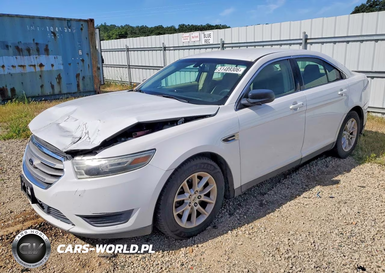 2013 Ford Taurus Se
