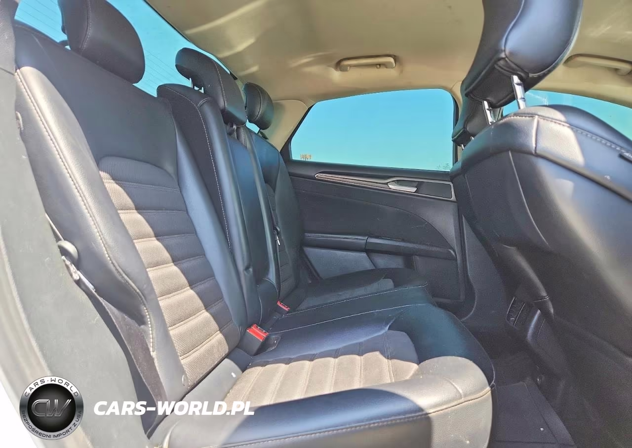 2017 Ford Fusion Se VIN:3FA6P0HD5HR299614 - 10