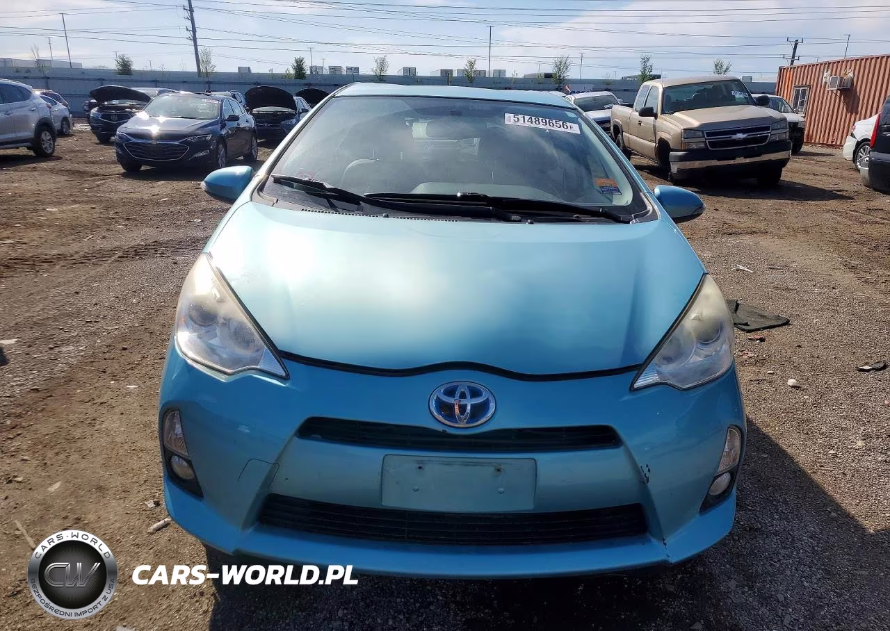 2013 Toyota Prius C Four VIN:JTDKDTB33D1051076 - 5