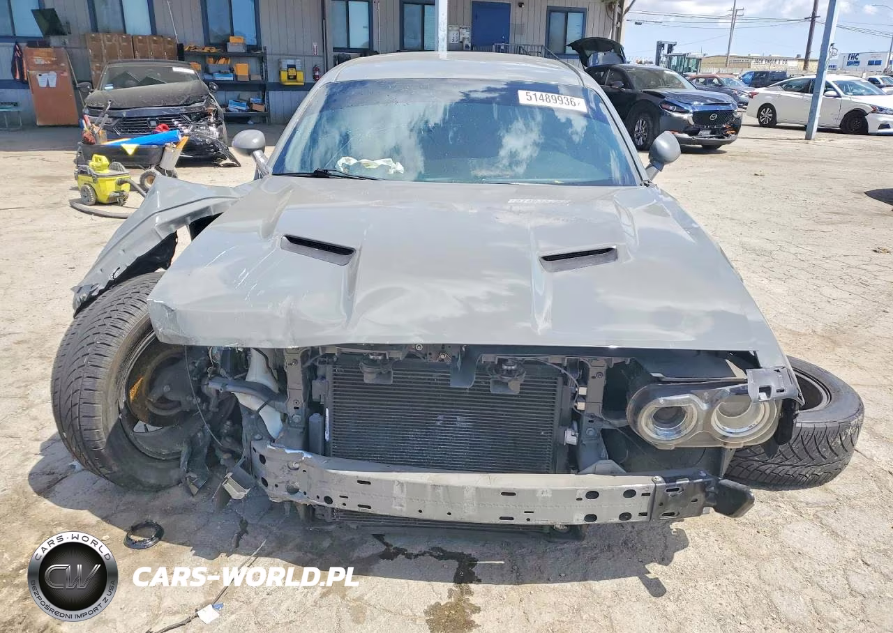 2017 Dodge Challenger Sxt VIN:2C3CDZAG4HH629175 - 5