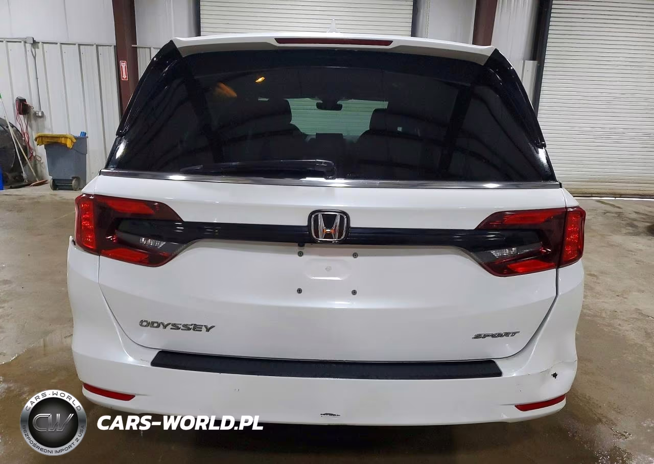 2023 Honda Odyssey Sport-L VIN:5FNRL6H76PB004875 - 6