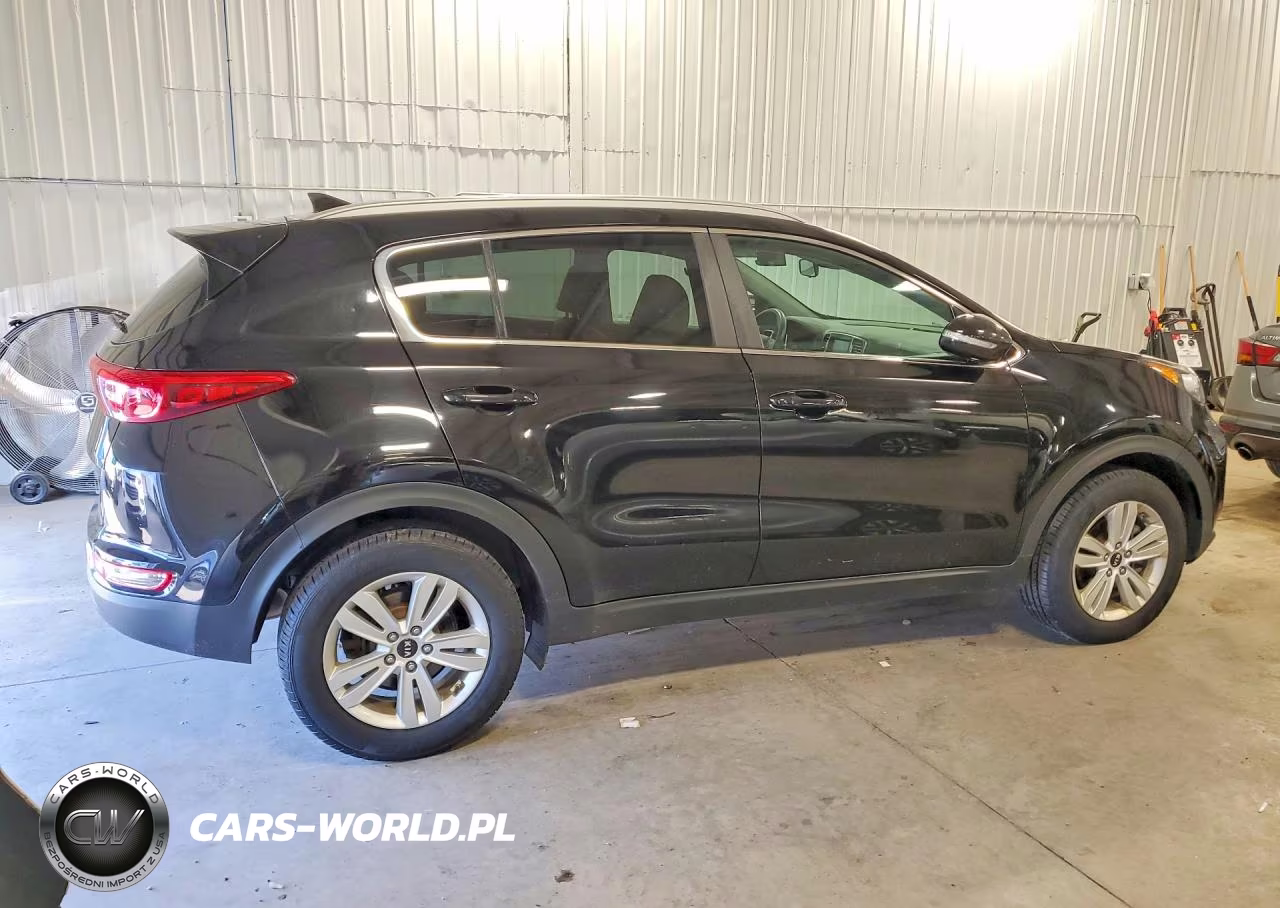 2018 Kia Sportage Lx VIN:KNDPMCAC5J7360709 - 3