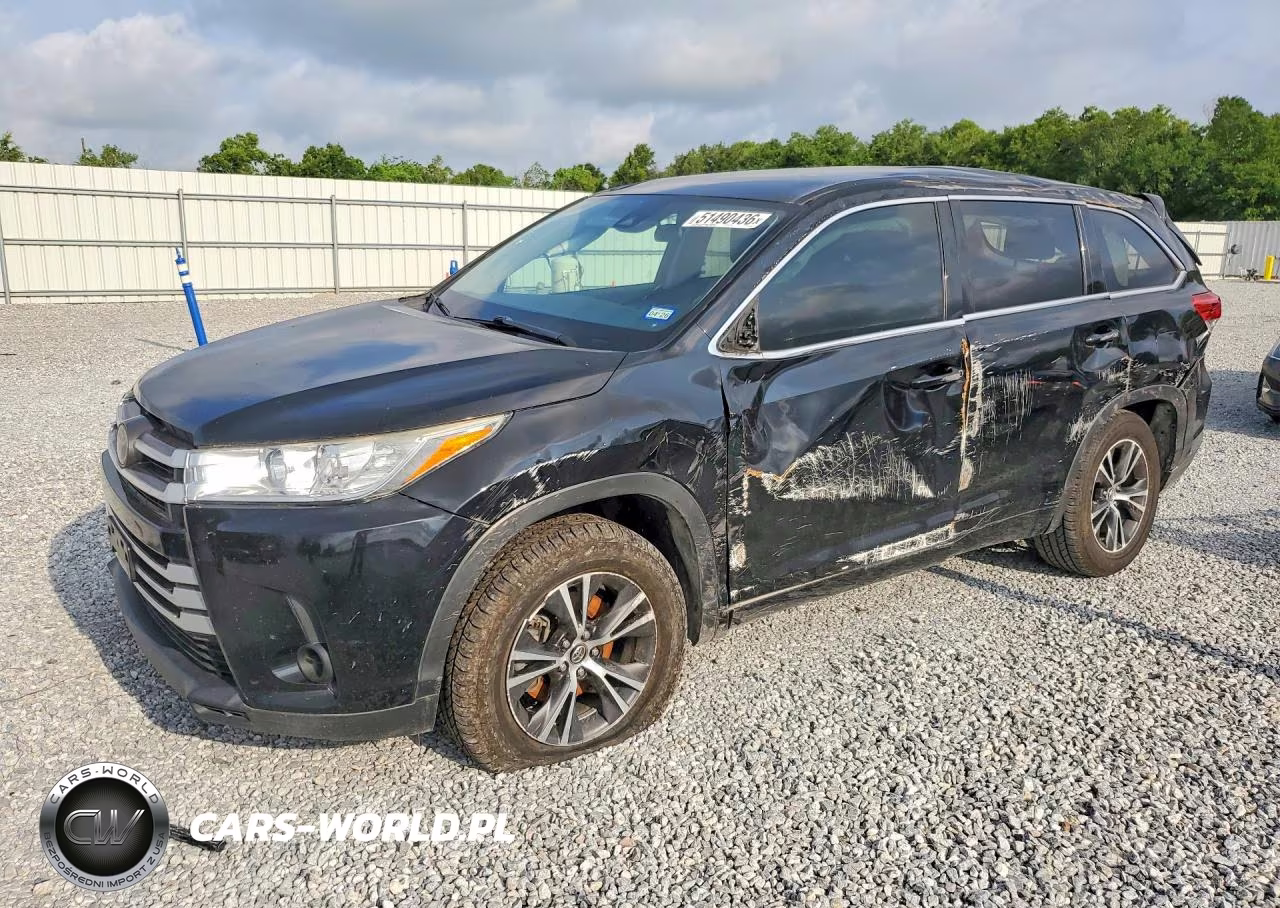 2018 Toyota Highlander Le – zdjęcie 1 z 14