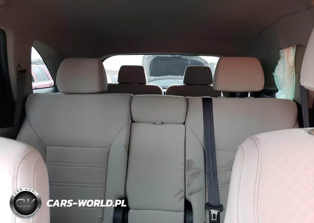 2018 Kia Sorento Lx V6 VIN:5XYPGDA52JG413643 - 10