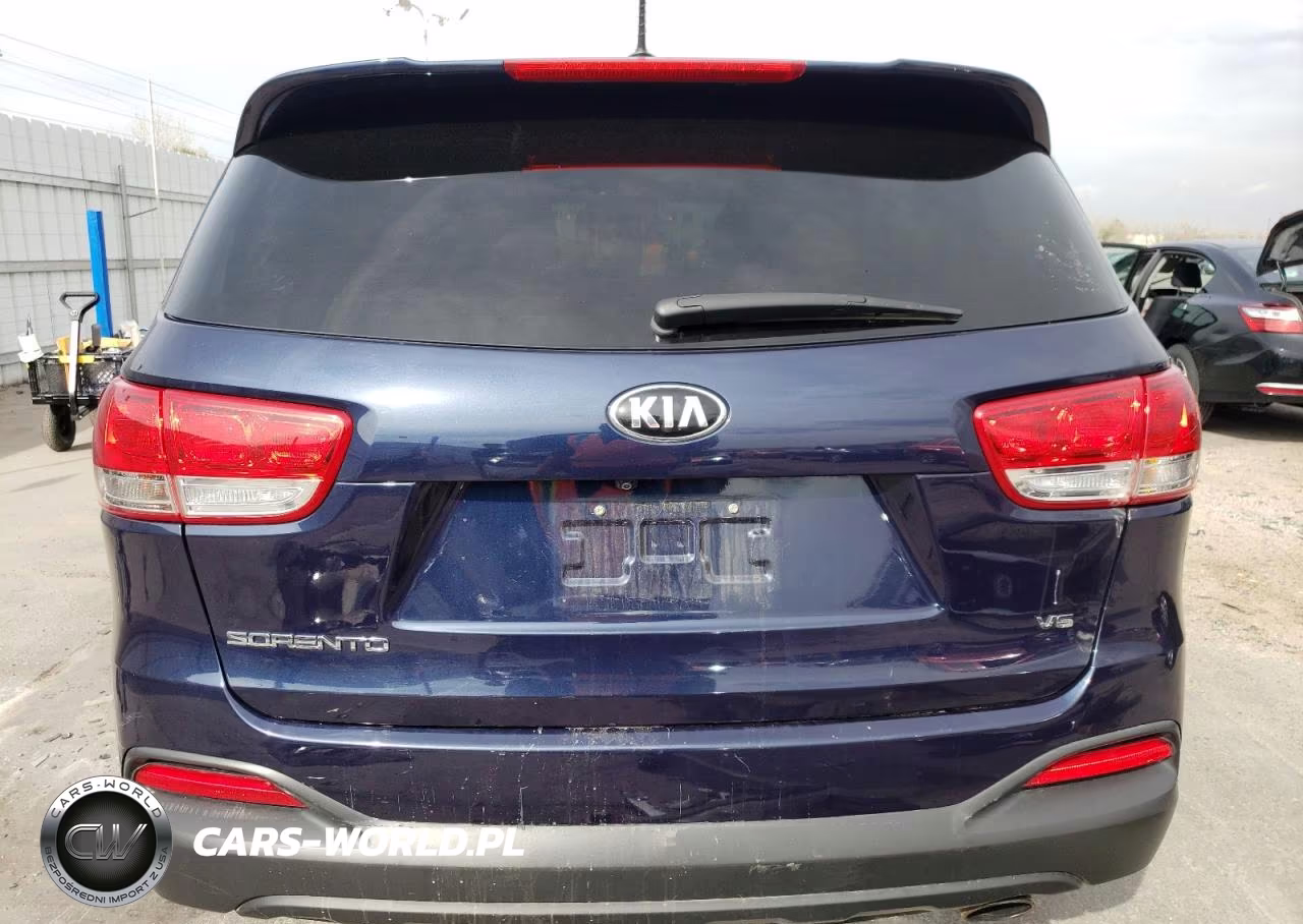 2018 Kia Sorento Lx V6 VIN:5XYPGDA52JG413643 - 6