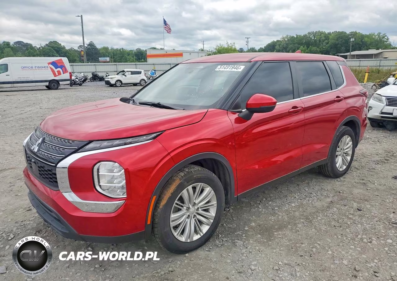 2023 Mitsubishi Outlander Es