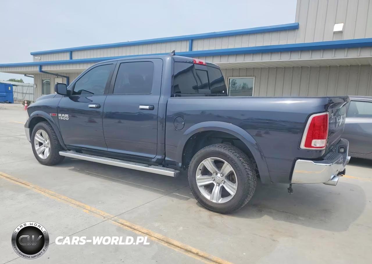 2015 Ram 1500 Laramie VIN:1C6RR7NM5FS556388 - 2