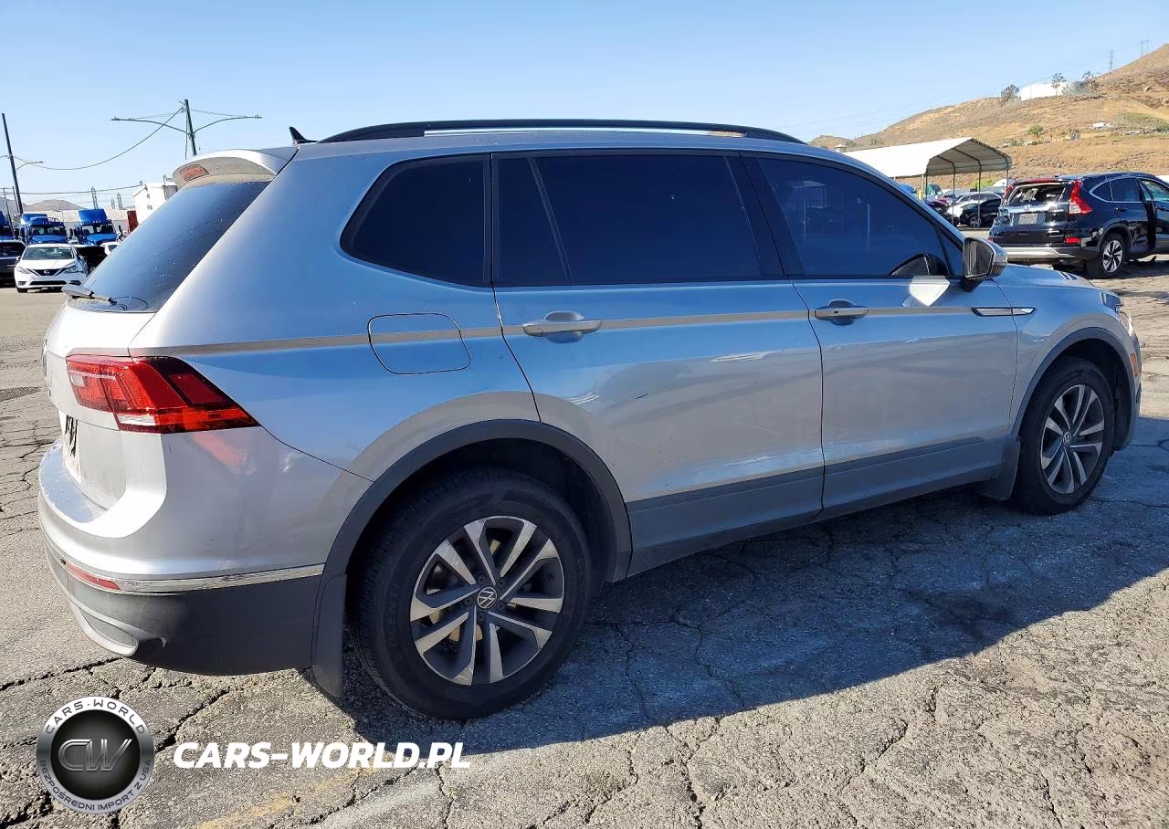 2023 Volkswagen Tiguan S VIN:3VVRB7AX4PM013848 - 3