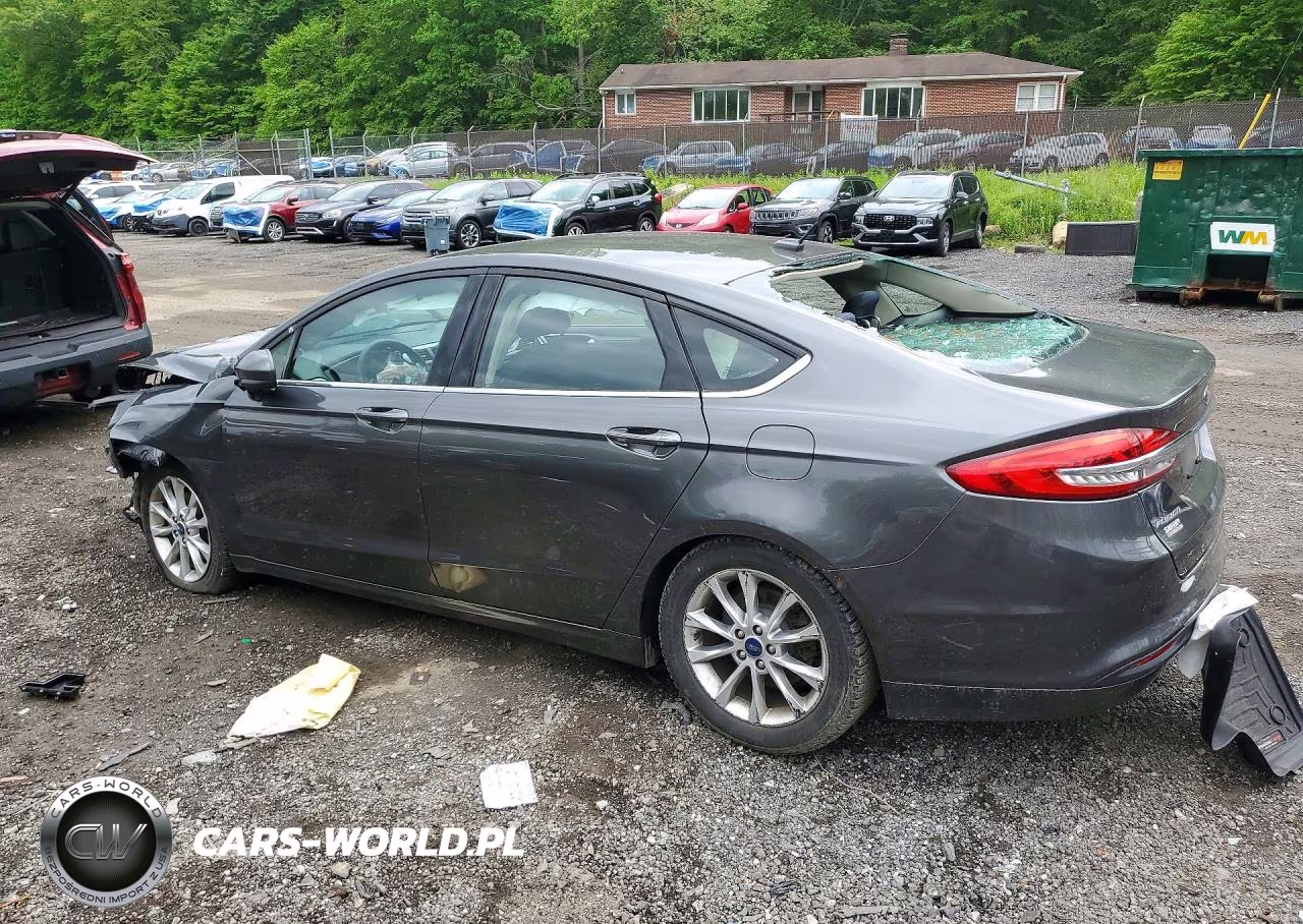 2017 Ford Fusion Se VIN:3FA6P0H72HR103493 - 2