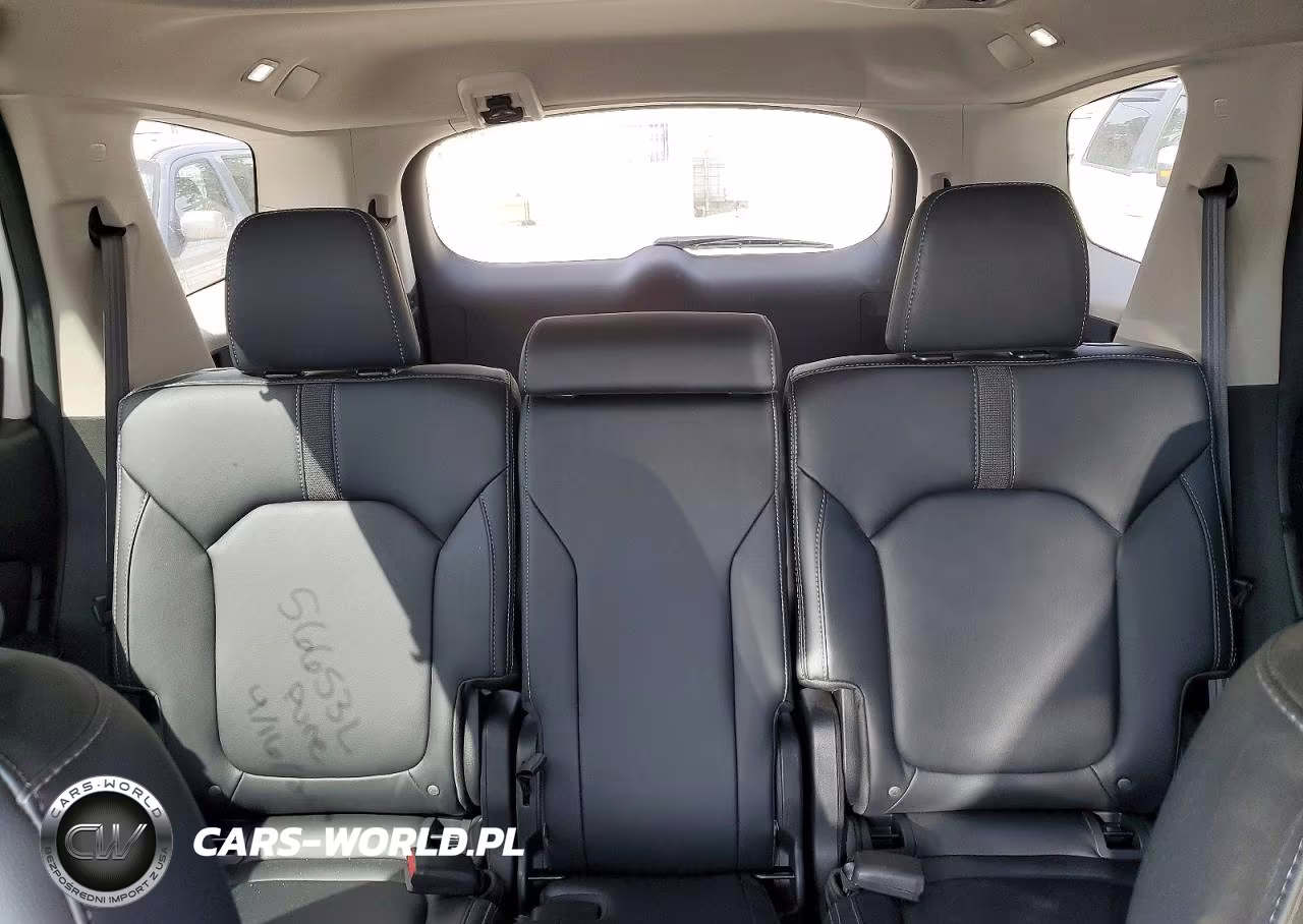 2024 Honda Pilot Touring VIN:5FNYG1H72RB029620 - 10