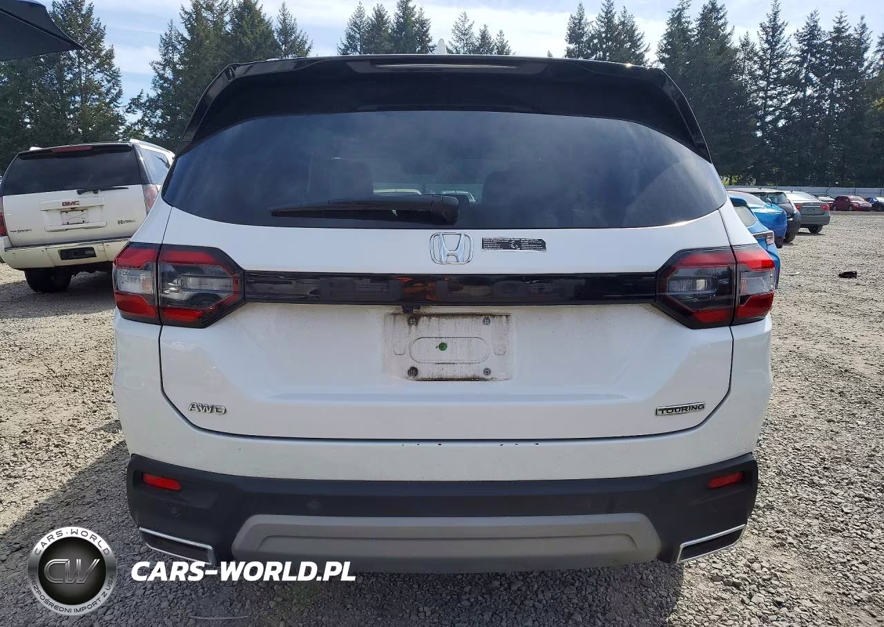 2024 Honda Pilot Touring VIN:5FNYG1H72RB029620 - 6