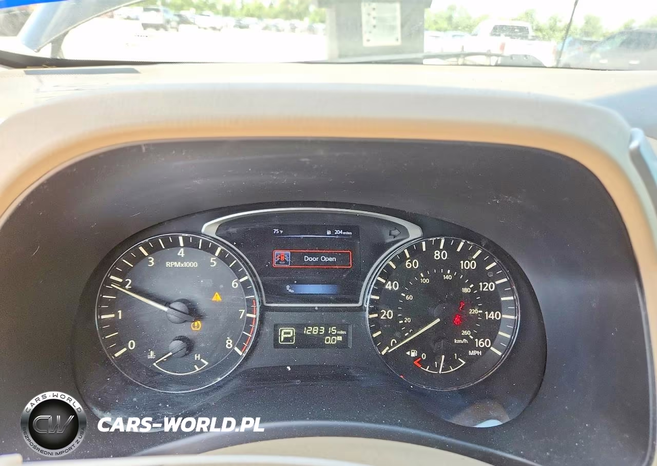 2015 Nissan Pathfinder Sl VIN:5N1AR2MN2FC606236 - 9