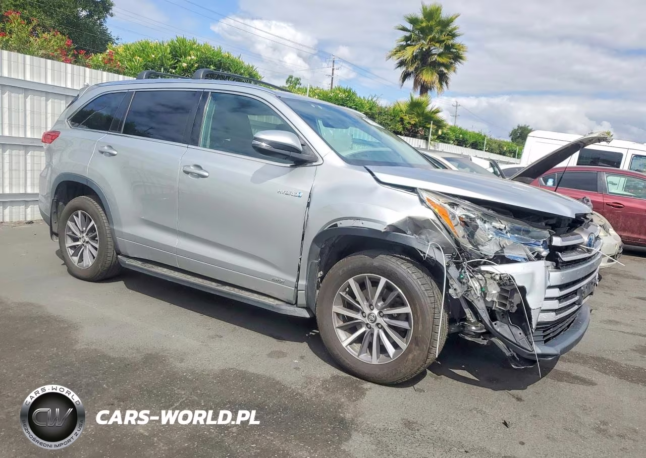 2018 Toyota Highlander Hybrid Xle VIN:5TDJGRFH4JS041716 - 4