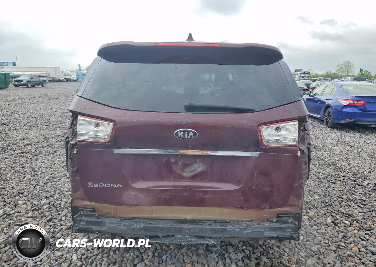 2017 Kia Sedona Lx VIN:KNDMB5C1XH6319105 - 6