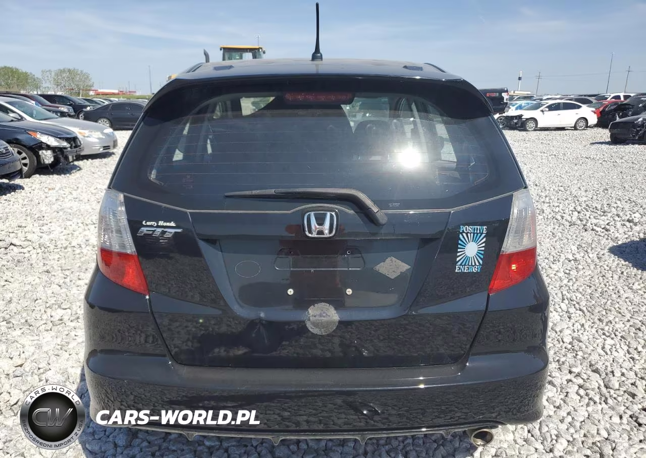 2011 Honda Fit VIN:JHMGE8H53BS010574 - 6