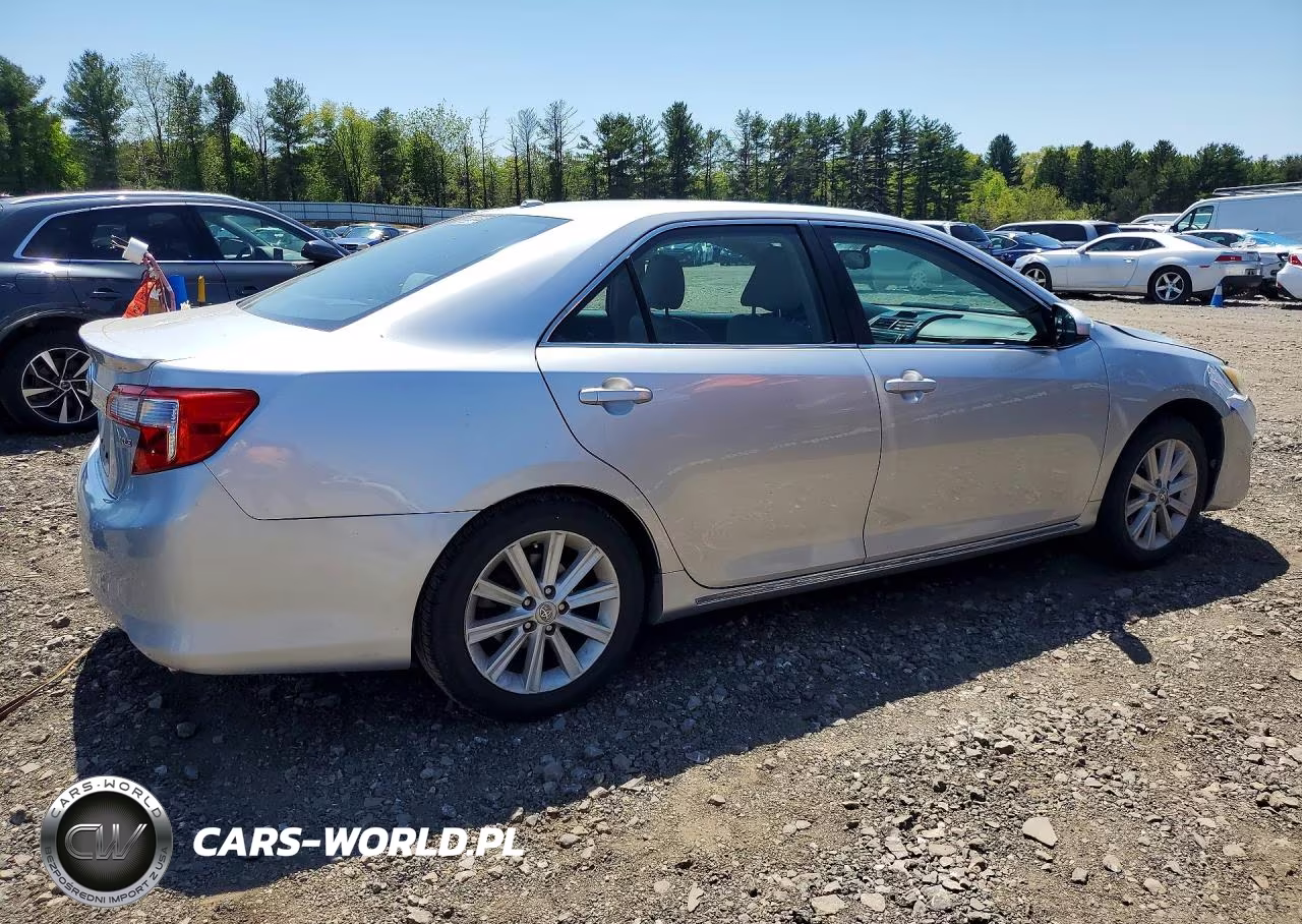 2013 Toyota Camry Xle V6 VIN:4T1BK1FK3DU022098 - 3