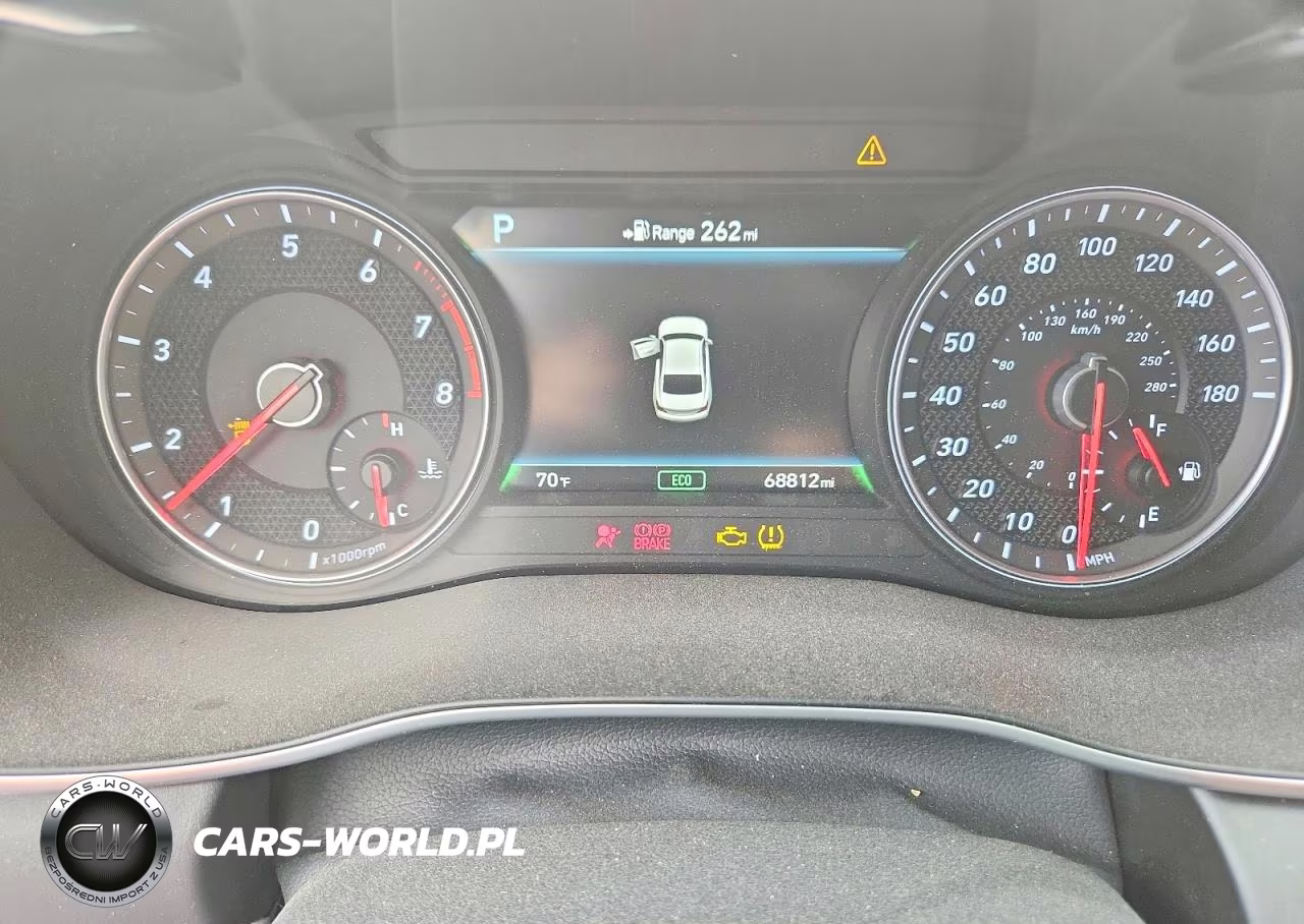 2019 Genesis G70 3.3T Advanced VIN:KMTG34LE2KU015620 - 9