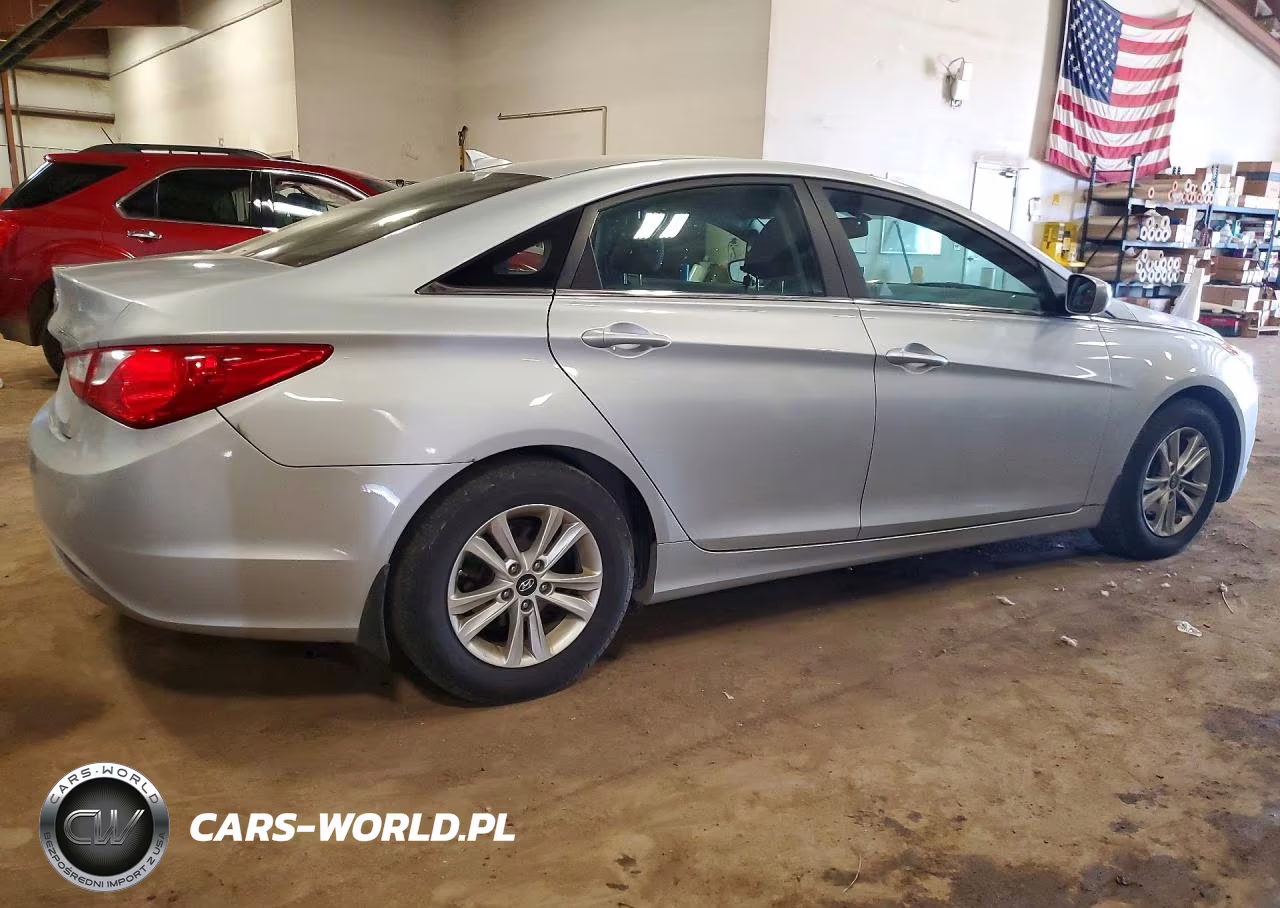 2013 Hyundai Sonata Gls VIN:5NPEB4AC3DH656637 - 3