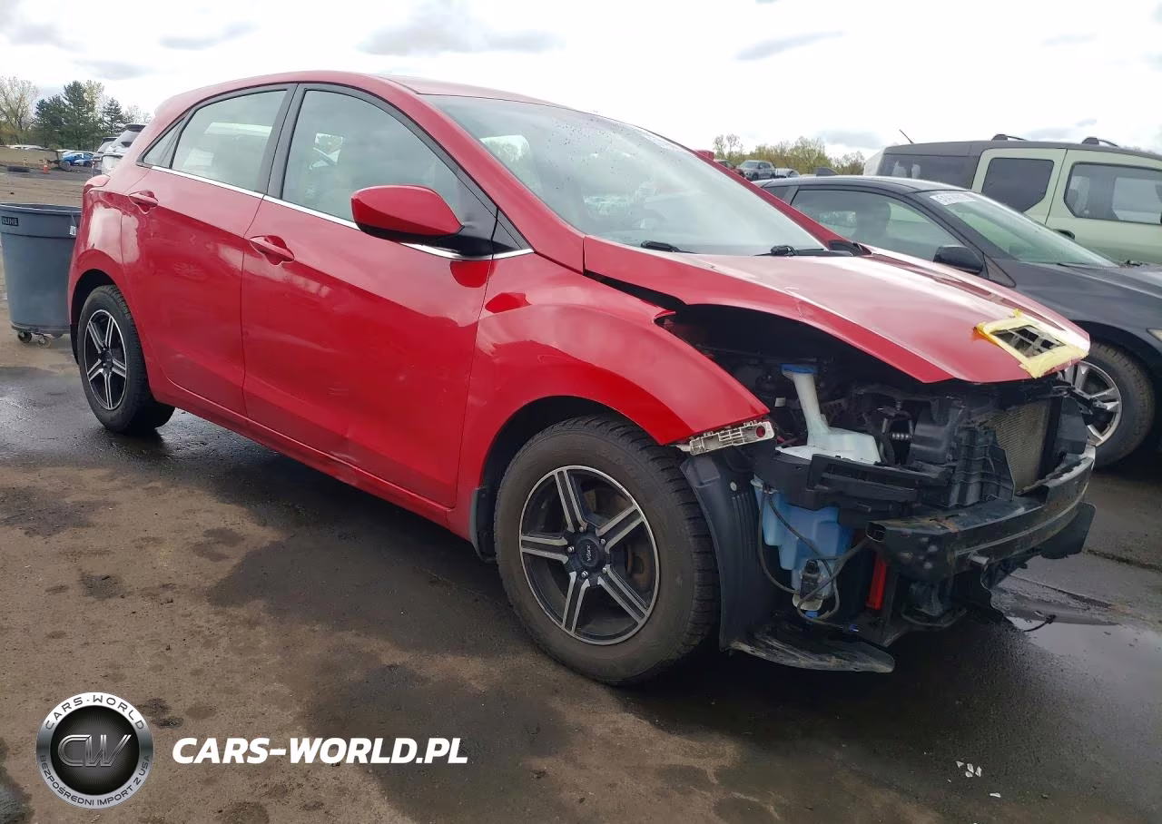 2013 Hyundai Elantra Gt Base VIN:KMHD35LE1DU084644 - 4