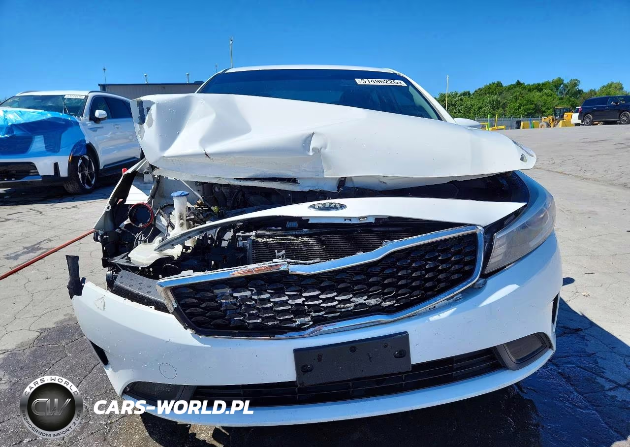 2017 Kia Forte Lx VIN:3KPFK4A71HE074490 - 5