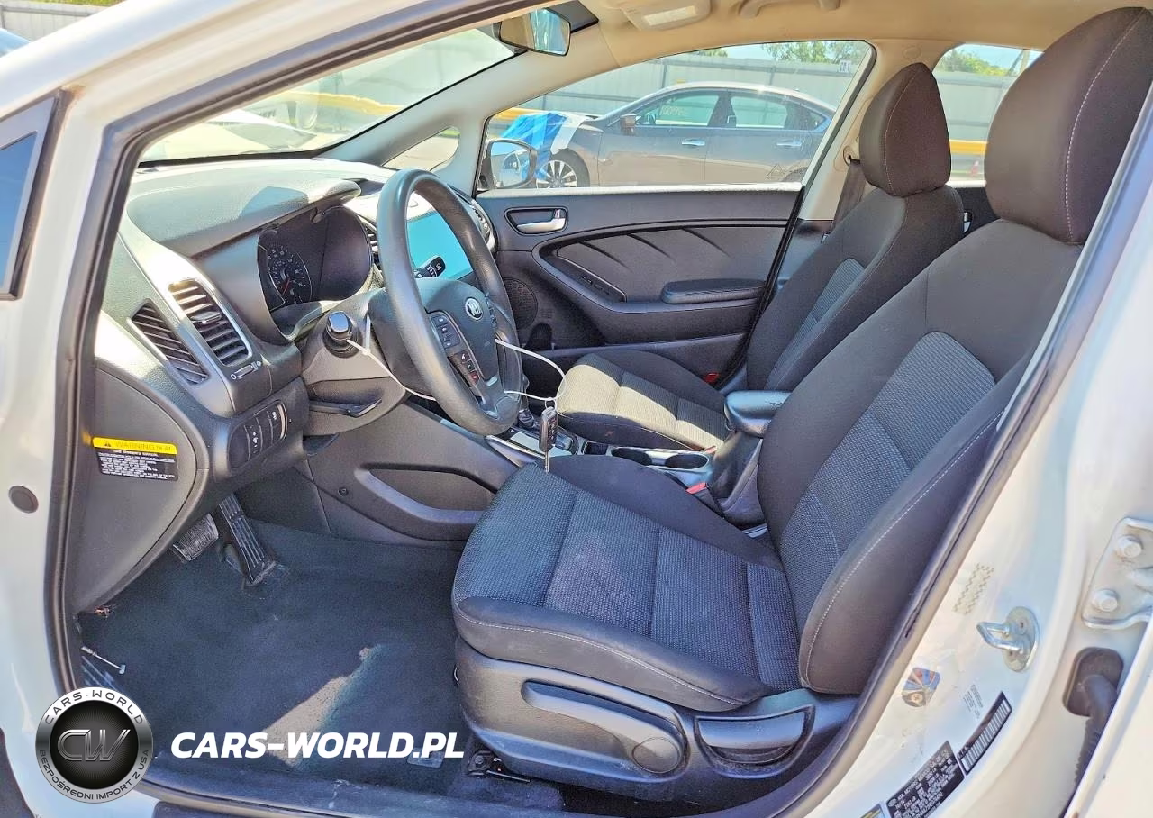 2017 Kia Forte Lx VIN:3KPFK4A71HE074490 - 7
