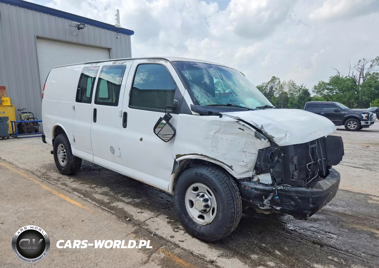 2011 Chevrolet Express G2500 VIN:1GCWGFCG3B1128733 - 4