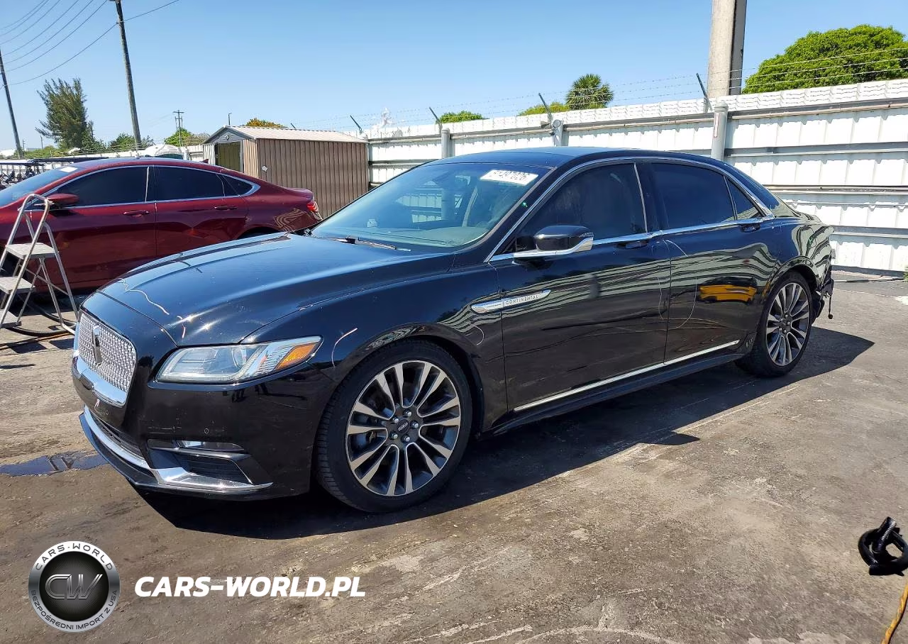 2017 Lincoln Continentl – zdjęcie 1 z 12