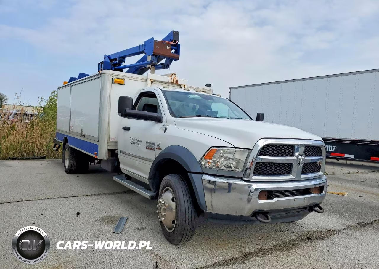 2014 Ram 5500 Bucket Truck VIN:3C7WRMDL3EG180866 - 4