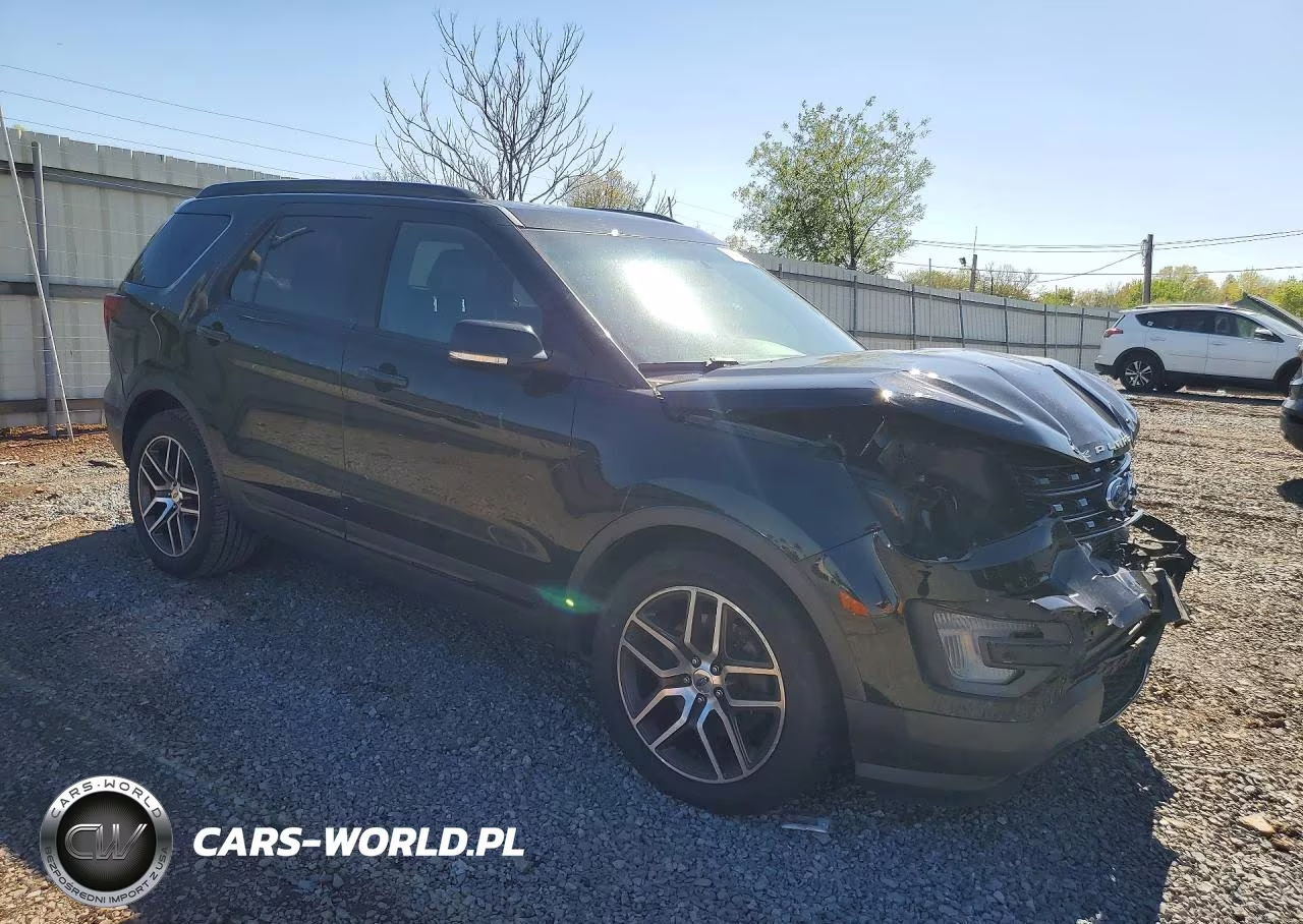 2016 Ford Explorer Sport VIN:1FM5K8GT7GGB06635 - 4